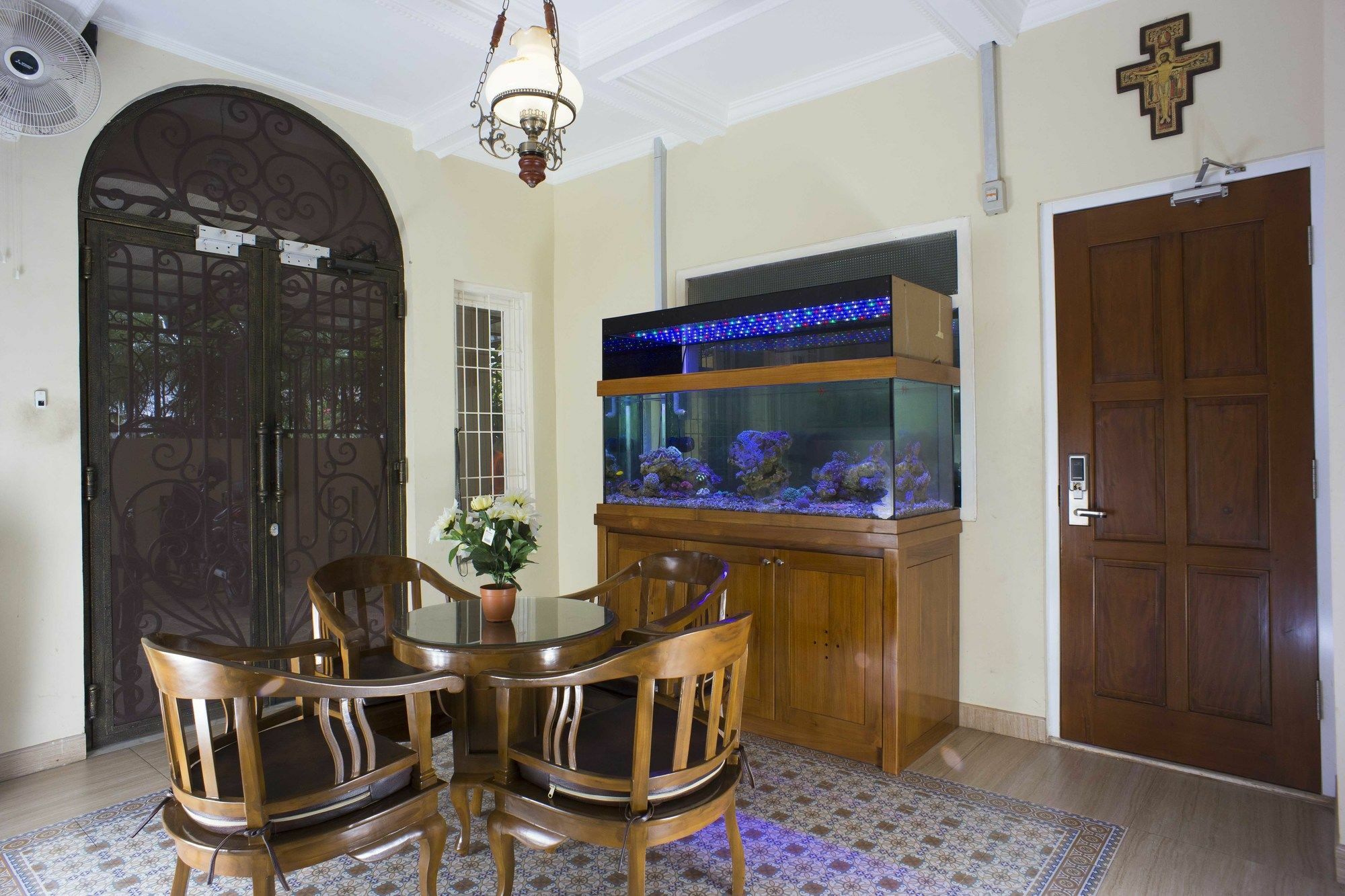 Reddoorz @ Kwitang Hotel Jakarta Exterior photo