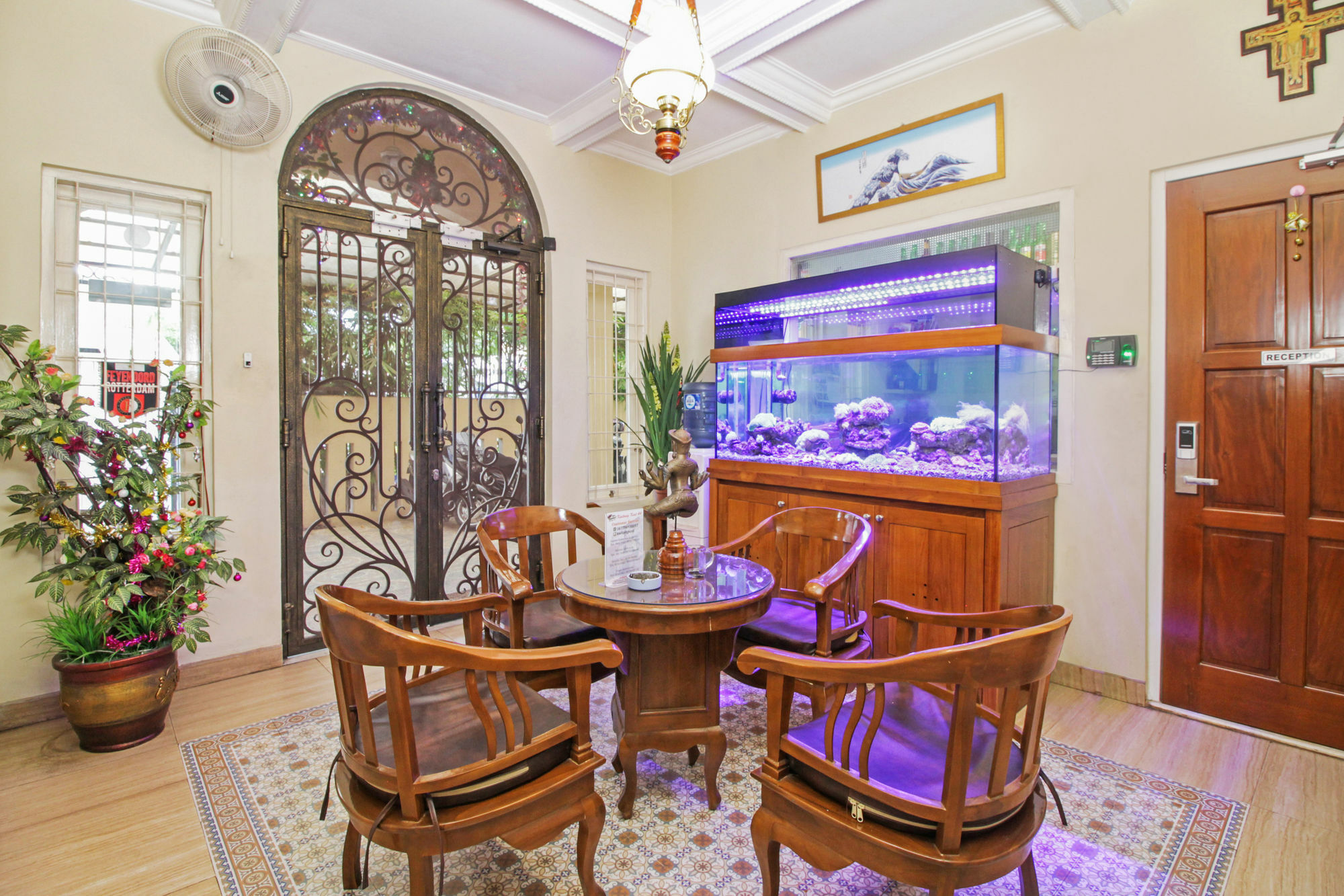 Reddoorz @ Kwitang Hotel Jakarta Exterior photo